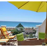 Sunny Apartment On Burriana Beach